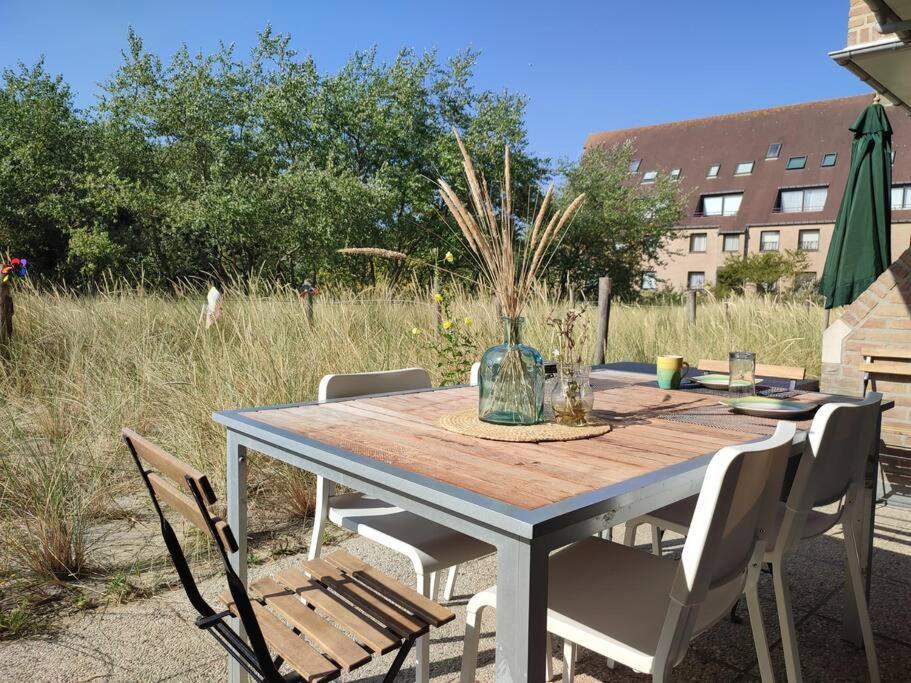 4-Persoons Appartement Met Een Mooi Uitzicht De Panne Zewnętrze zdjęcie