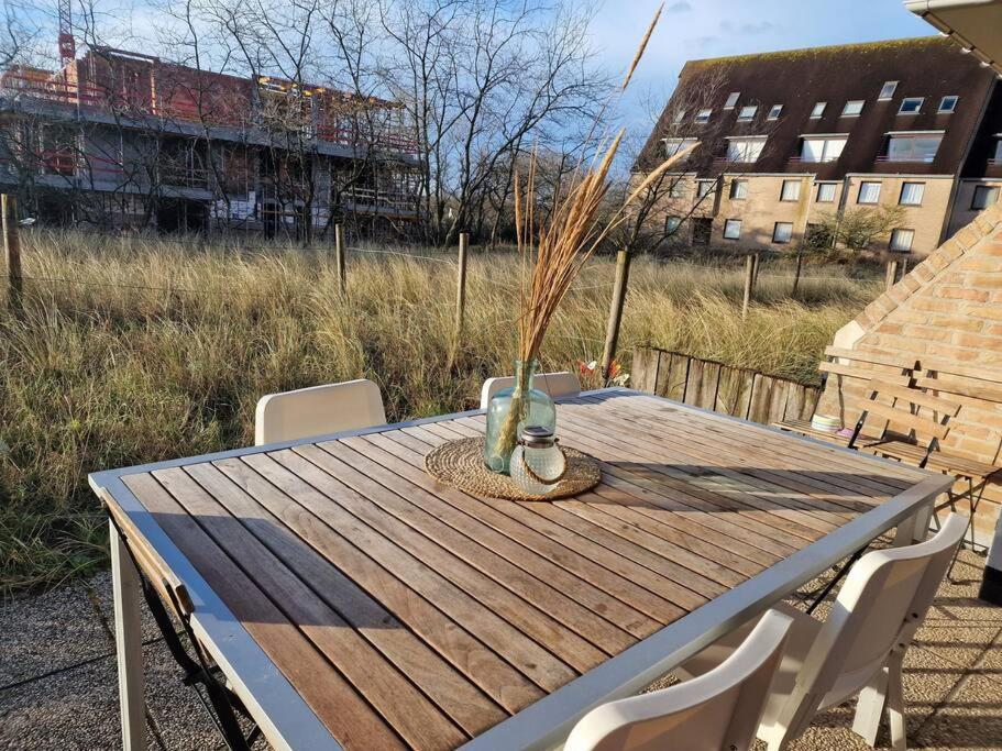 4-Persoons Appartement Met Een Mooi Uitzicht De Panne Zewnętrze zdjęcie